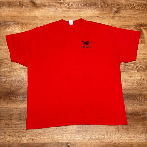 Graphic tee - Picture 2 of 4